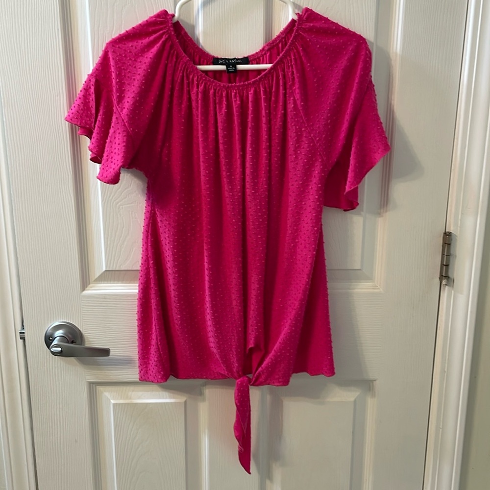 Pink size medium top by Zac & Rachel